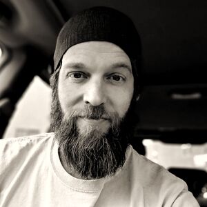 Meet your Posher, Scott